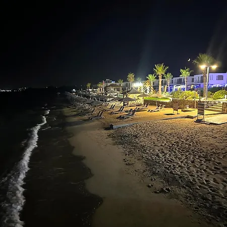 Sunrise Club, Bogaz, North Cyprus アパート *