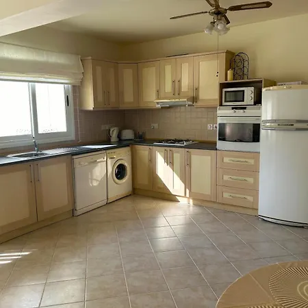 Sunrise Club, Bogaz, North Cyprus アパート